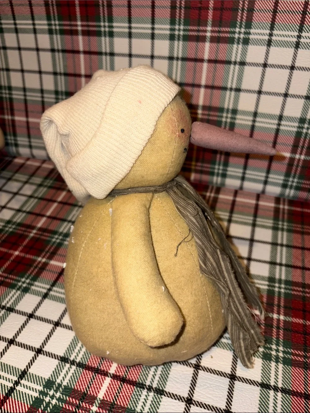 Honey & Me Rustic Primitive Snowman Holiday Plush with Hat & Carrot Nose Bundle